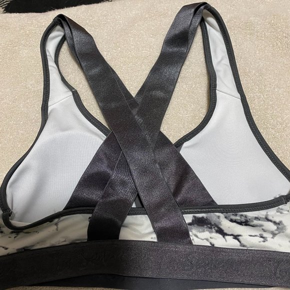 La Senza Sport Bra - Picture 2 of 3